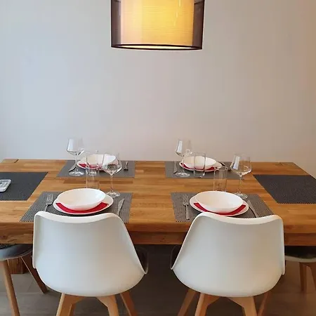 луксозен с Wifi на 10км от боровец