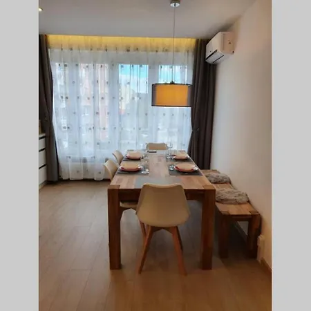 Apartman луксозен до боровец за 4 гости с паркомясто и Wifi