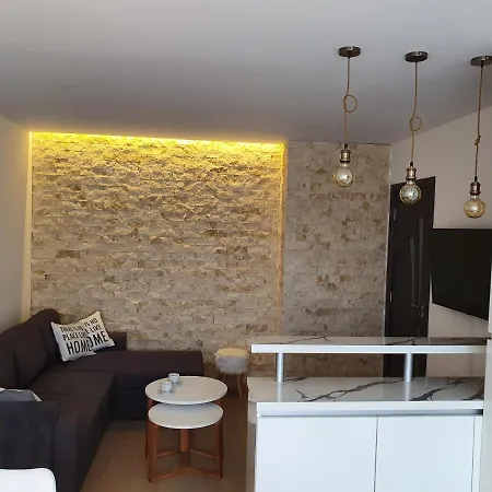 Apartman луксозен до боровец за 4 гости с паркомясто и Wifi *