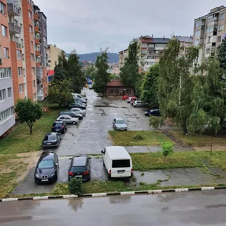 луксозен до боровец за 4 гости с паркомясто и Wifi *